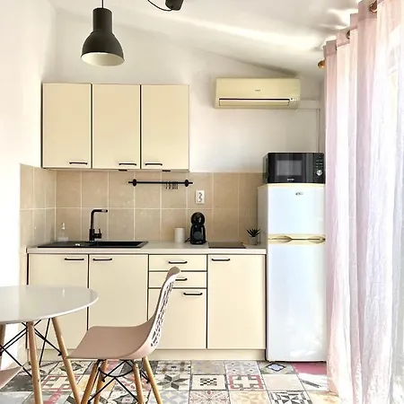 Apartments Keko Primosten Exterior photo