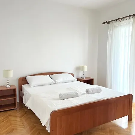 Apartments Keko Primosten Exterior photo