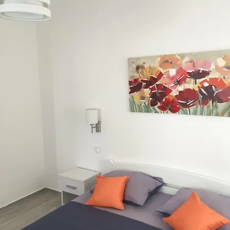 Apartments Keko Primosten Exterior photo