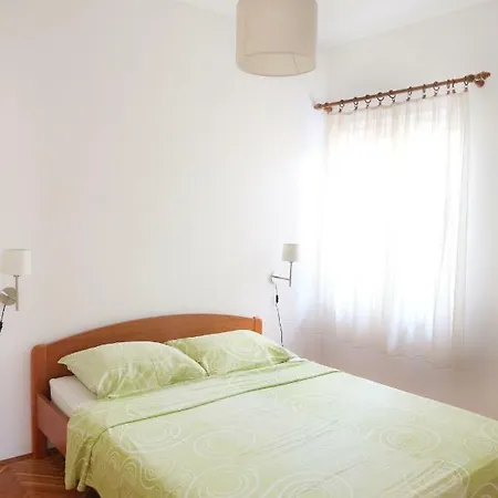 Apartments Keko Primosten Exterior photo