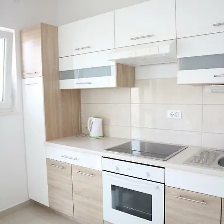 Apartments Keko Primosten Exterior photo