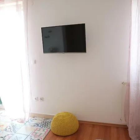 Apartments Keko Primosten Exterior photo
